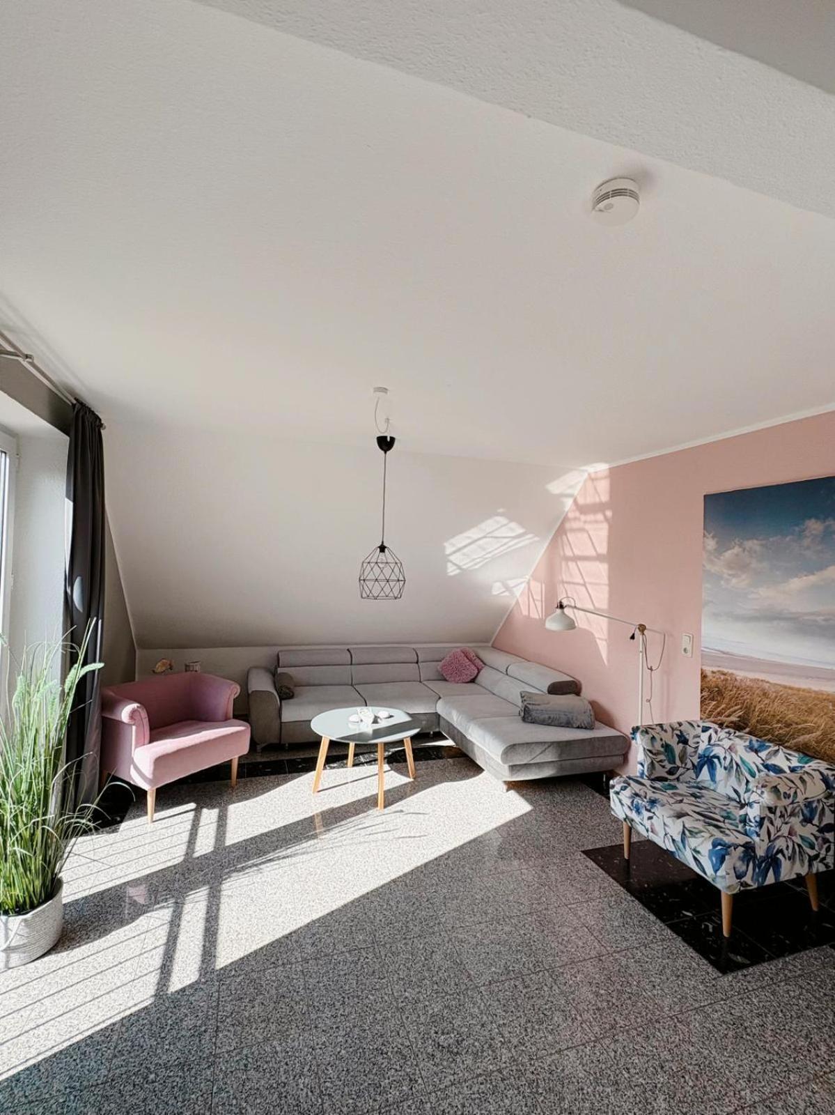 Ferienwohnung Koeoek II - Der Strand Ist Zum Greifen Nah.... Нойгарлінгерзіль Екстер'єр фото